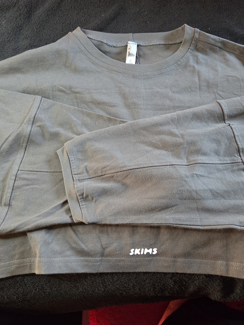 Crewneck Long Sleeve in Charcoal Gray